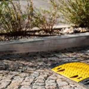 Meet your Posher, Ericz